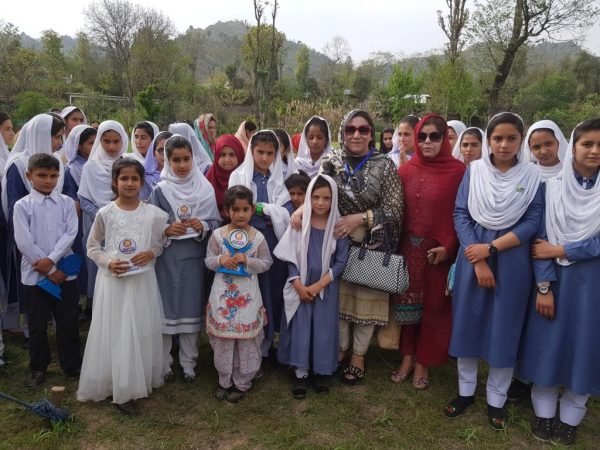 2018 03 27 – Suffah Institute Of Modern Studies Funding By H.E Raheela Khan – Kashmir