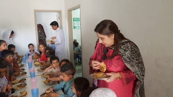 2019 04 04 – H.E Raheela Khan Celebrates Daily Meals Program Success At INNER VOICE EDUCATION SYSTEM – Islamabad