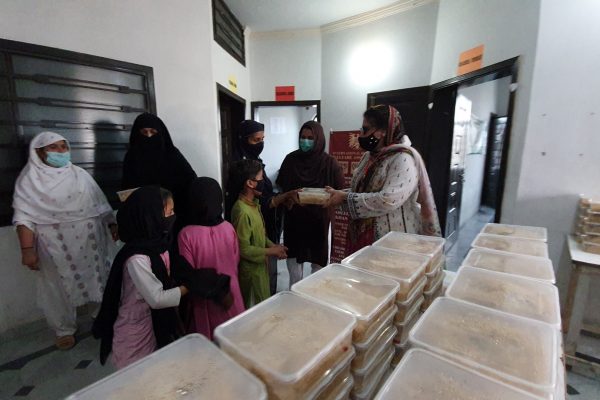 2021 05 07 DAILY IFTAAR MEALS By H.E RAHEELA KHAN For Underprivileged Families At Inner Voice Education System