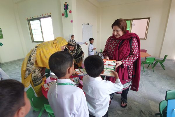 H.E RAHEELA KHAN Distributes JUNIOR SYLLABUS AND NOTEBOOKS at INNER VOICE EDUCATION SYSTEM Burma Town Islamabad